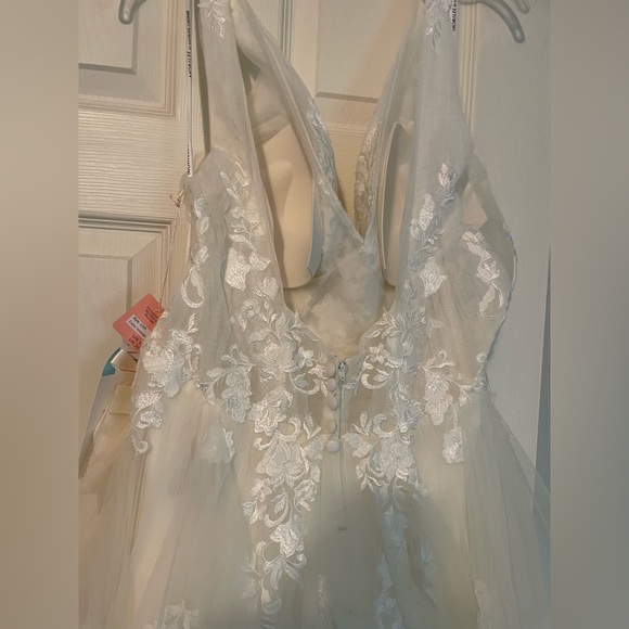 Morilee Wedding Dress - Picture 9 of 11